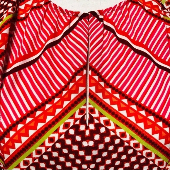 BANANA REPUBLIC-WOMENS PINK/MAUVE ABSTRACT PATTERN TOP WITH FLUTTER SLEEVES - Picture 5 of 12